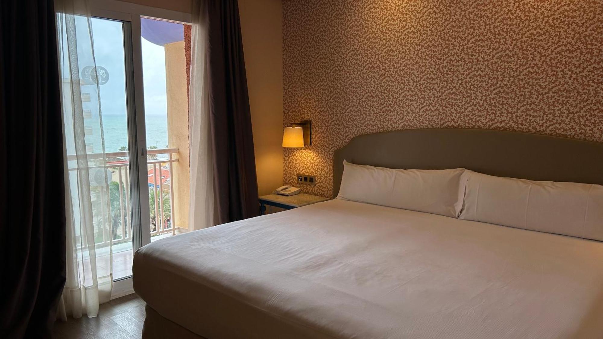 Готель Fenix Torremolinos - Adults Only Recommended Екстер'єр фото